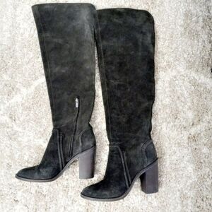 VINCE CAMUTO Knee-High Melaya Suede Boots Block Heels Dk Grey sz: 9